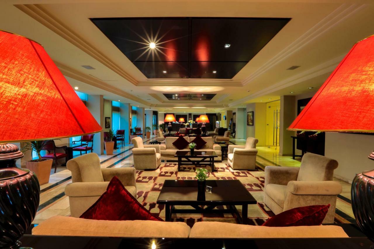 Century Park Hotel Аман Екстериор снимка